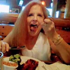 Meet your Posher, Pam